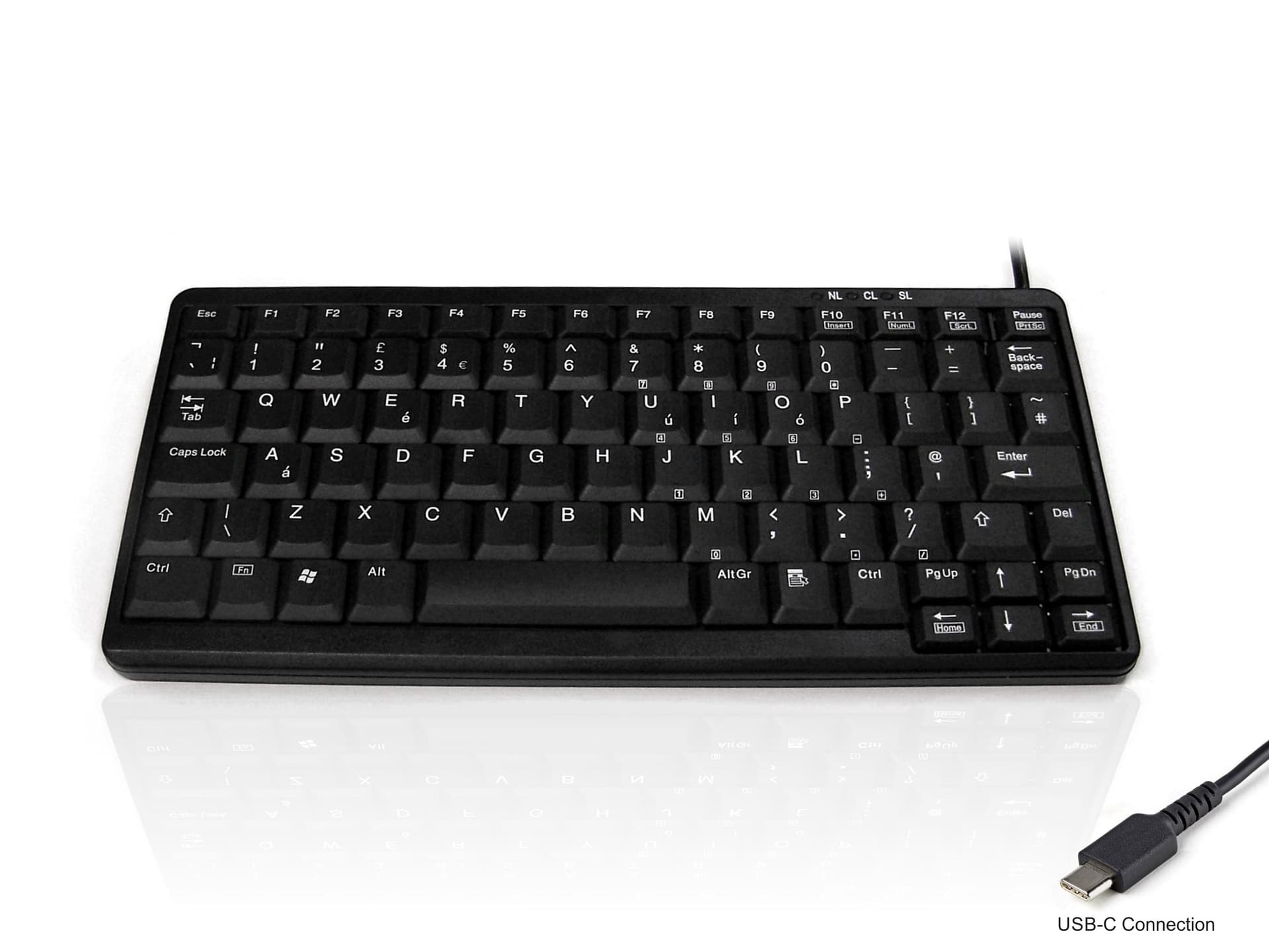 Accuratus KYB500-K82A-C tastiera USB QWERTY (Accuratus Black K82A mini keyboard with USB C [1Year warranty]) - Versione UK